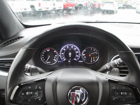 Certified 2023 Buick Enclave Avenir image 29