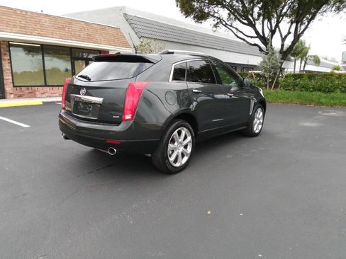 Used 2014 Cadillac SRX Performance AWD/4WD image 3