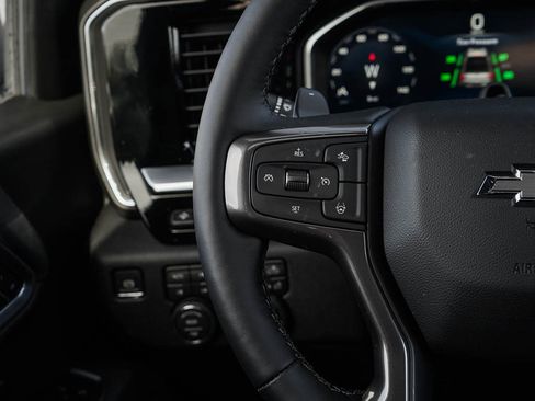 New 2026 Chevrolet Silverado 1500 High Country w/ High Country Premium Package AWD/4WD image 19