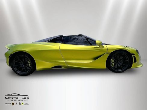 Used 2026 McLaren 750S Spider RWD image 6