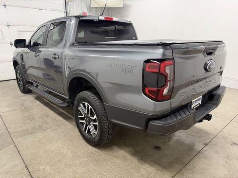 Used 2025 Ford Ranger Lariat w/ Trailer Tow Package image 5
