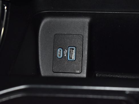 Used 2021 Ford F150 XLT w/ Equipment Group 302A High AWD/4WD image 25