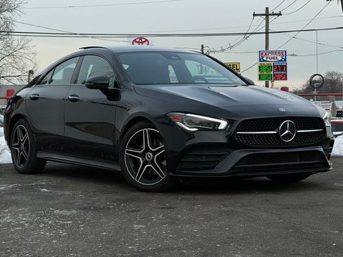 Used 2023 Mercedes-Benz CLA 250 4MATIC image 3