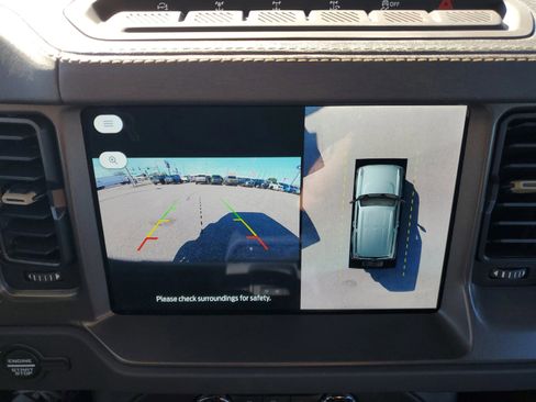 New 2025 Ford Bronco Badlands image 17