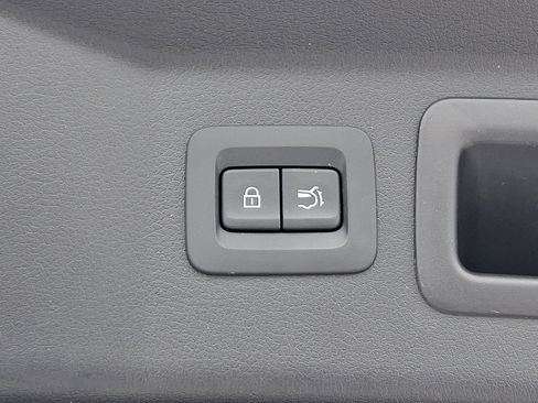 Certified 2025 MAZDA CX-90 Plug-In Hybrid w/ Preferred image 31