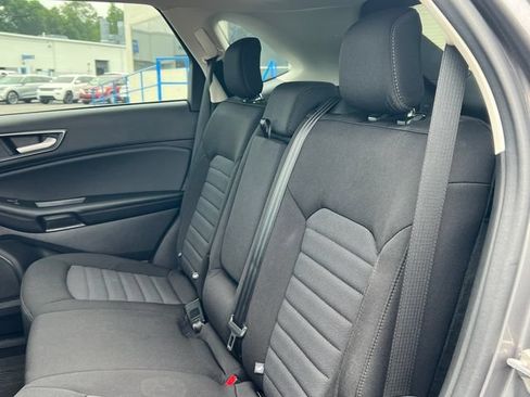 Used 2024 Ford Edge SE AWD/4WD image 4