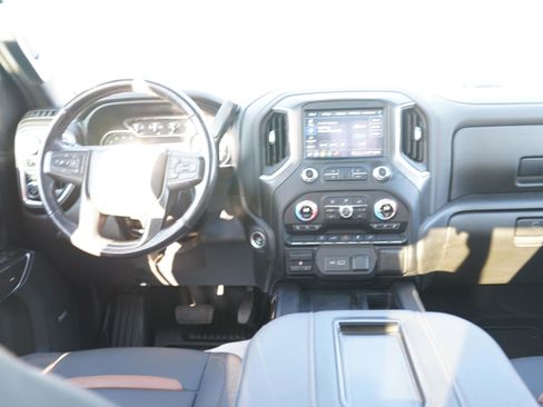 Used 2022 GMC Sierra 1500 AT4 w/ AT4 Preferred Package image 23