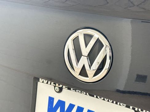 Used 2019 Volkswagen Jetta R-Line image 13