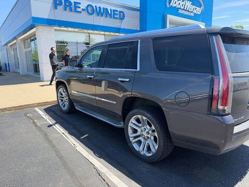 Used 2015 Cadillac Escalade Premium AWD/4WD image 7