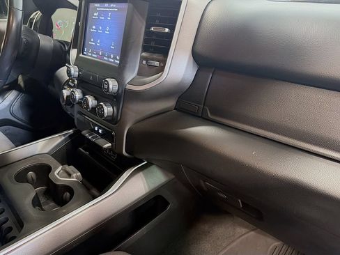 Used 2020 RAM 1500 Big Horn AWD/4WD image 28