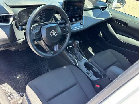 Used 2023 Toyota Corolla LE FWD image 16