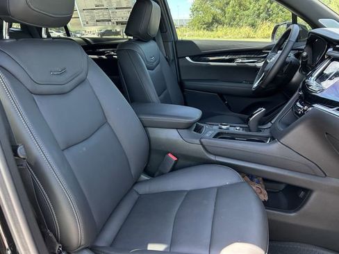 New 2025 Cadillac XT6 Premium Luxury image 26