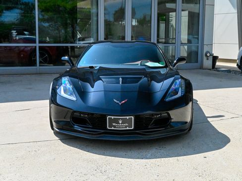Used 2019 Chevrolet Corvette Z06 RWD image 2