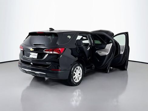 Used 2022 Chevrolet Equinox LT w/ LPO, Floor Liner Package AWD/4WD image 18