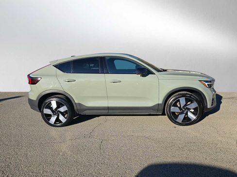 Certified 2023 Volvo C40 P8 Recharge Ultimate image 2