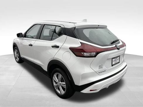 Used 2024 Nissan Kicks S image 7