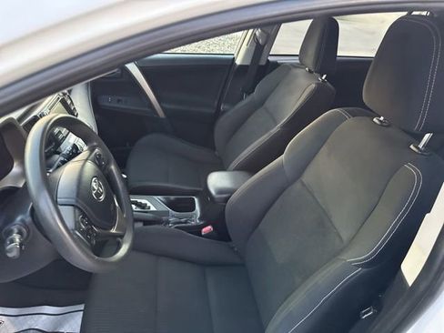 Used 2013 Toyota RAV4 XLE AWD/4WD image 25