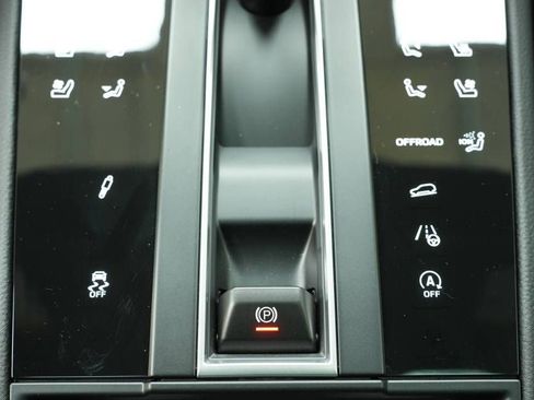 New 2026 Porsche Macan Turbo AWD/4WD image 22