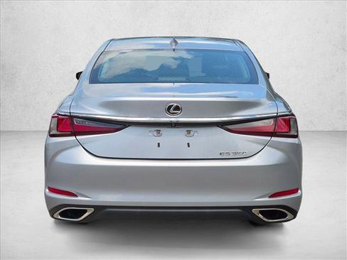 Used 2024 Lexus ES 350 w/ Accessory Package (Z1) FWD image 4