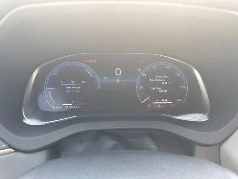 Used 2024 Toyota Venza Limited AWD/4WD image 15