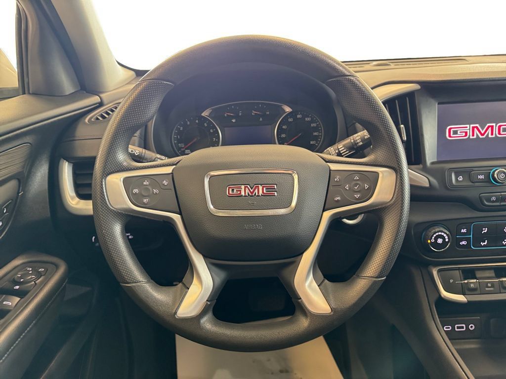 Used 2024 GMC Terrain SLE AWD/4WD image 13