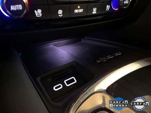 Used 2024 Buick Enclave Premium image 58