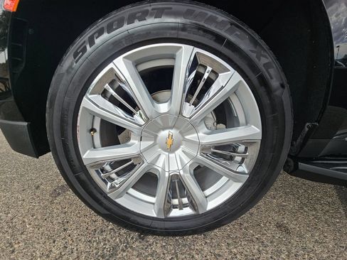 Used 2023 Chevrolet Tahoe High Country AWD/4WD image 24