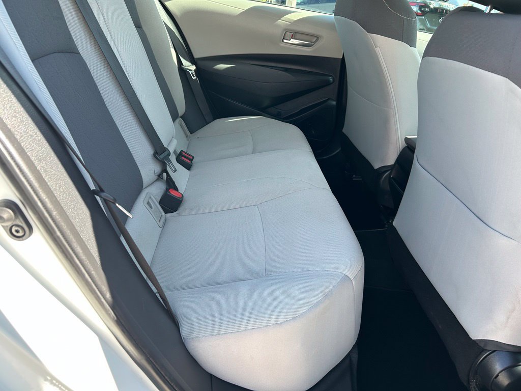 Used 2020 Toyota Corolla LE FWD image 28