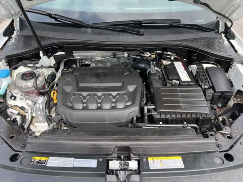 Certified 2021 Volkswagen Tiguan SE AWD/4WD image 11