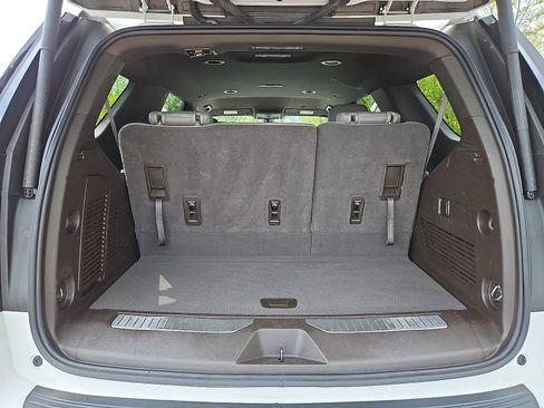 Used 2022 Chevrolet Tahoe Z71 AWD/4WD image 28