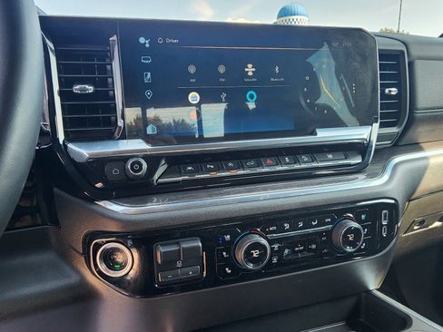 Used 2025 Chevrolet Silverado 1500 LTZ w/ Z71 Off-Road Package image 16