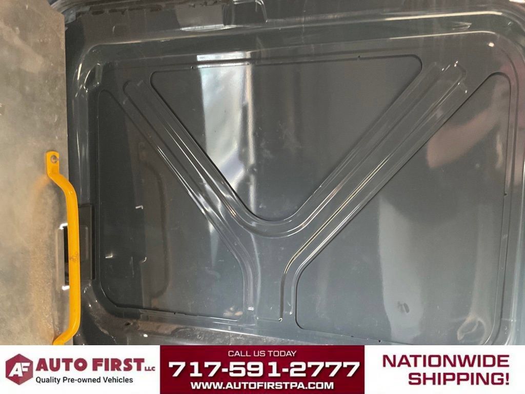 Used 2020 Ford Transit 250 148 High Roof Extended RWD image 11