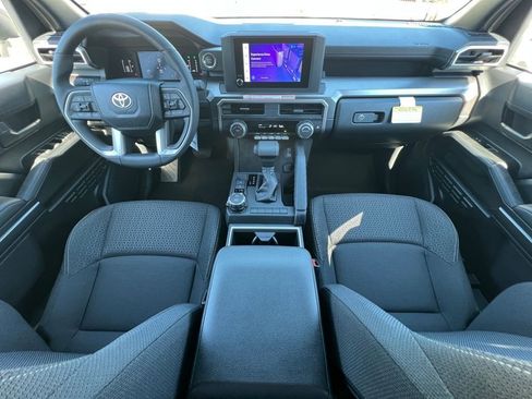 New 2026 Toyota 4Runner SR5 image 18