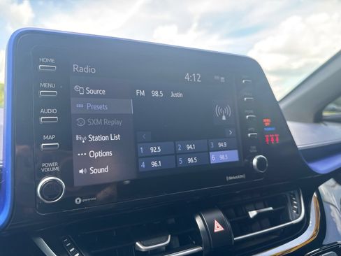 Used 2021 Toyota C-HR XLE FWD image 26
