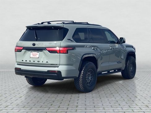 Certified 2025 Toyota Sequoia Platinum image 6