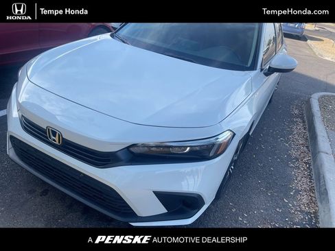 Certified 2024 Honda Civic EX image 1