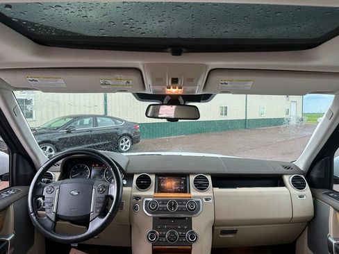 Used 2016 Land Rover LR4 HSE AWD/4WD image 28