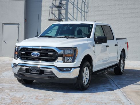 Used 2023 Ford F150 XLT w/ Equipment Group 301A Mid AWD/4WD image 4