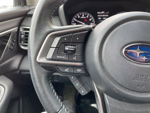 Used 2022 Subaru Outback Limited image 24