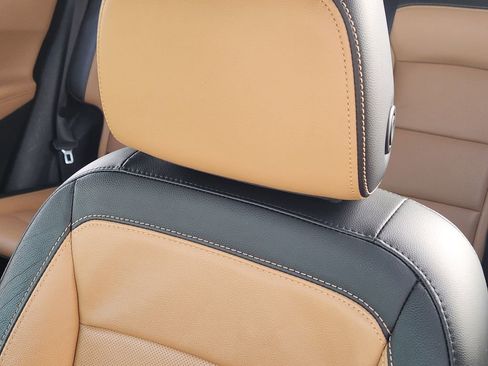 Used 2019 Chevrolet Equinox Premier image 15