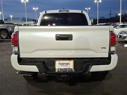 Certified 2023 Toyota Tacoma TRD Sport image 6