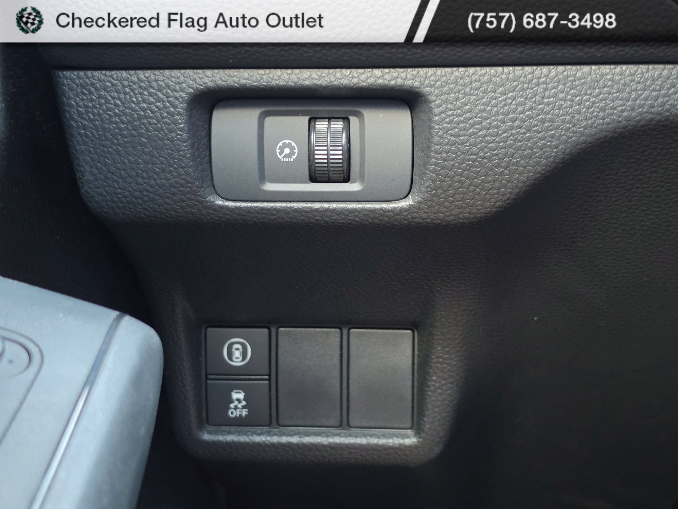 Used 2023 Honda Civic Sport image 9