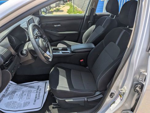 Used 2020 Nissan Sentra SV FWD image 22