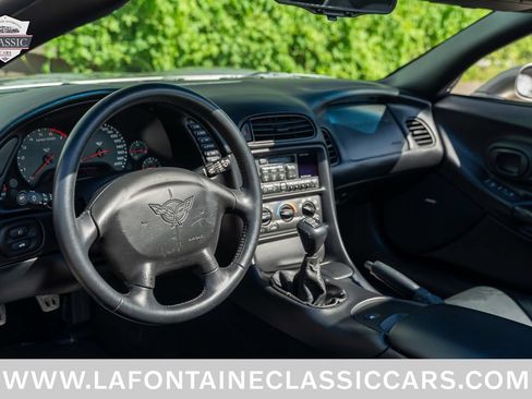 Used 1999 Chevrolet Corvette Coupe RWD image 61