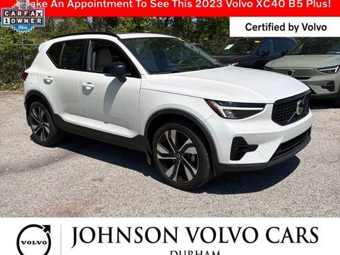 Used 2023 Volvo XC40 B5 Plus w/ Protection Package Premier AWD/4WD image 2