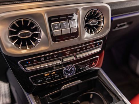 Used 2020 Mercedes-Benz G 550 image 28