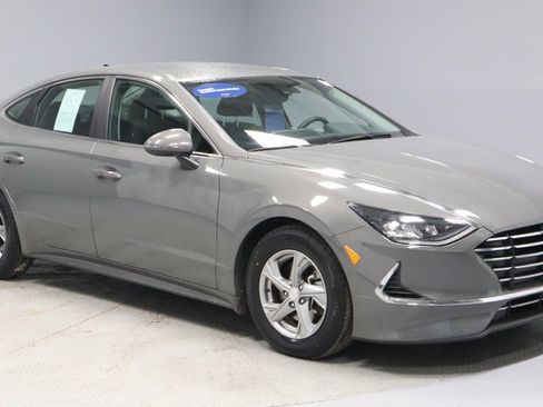 Certified 2023 Hyundai Sonata SE image 1