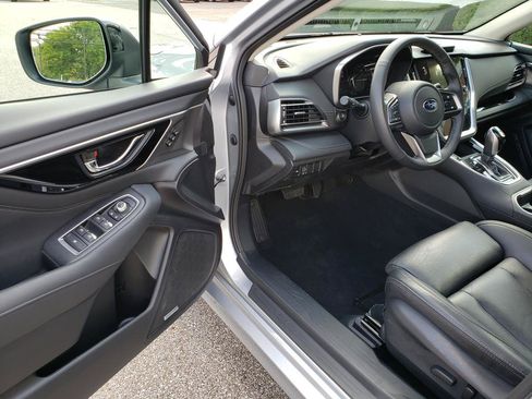 Used 2023 Subaru Legacy Limited AWD/4WD image 8