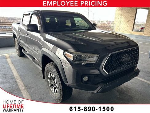 Used 2019 Toyota Tacoma TRD Off-Road image 1
