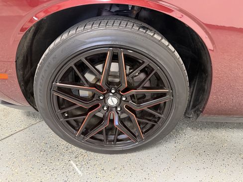 Used 2020 Dodge Challenger SXT w/ Plus Package image 24